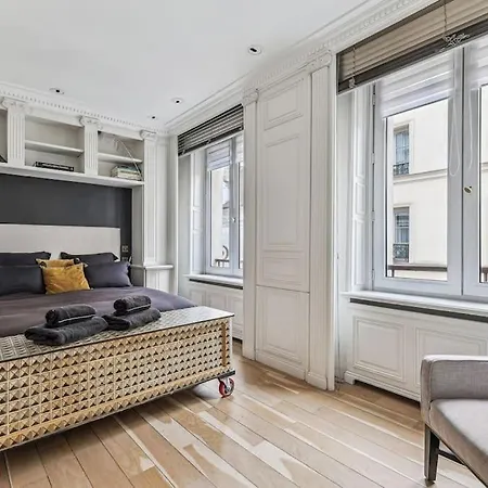 Great In Le Marais شقة