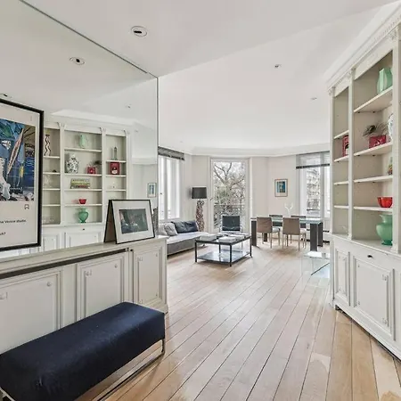 Great In Le Marais